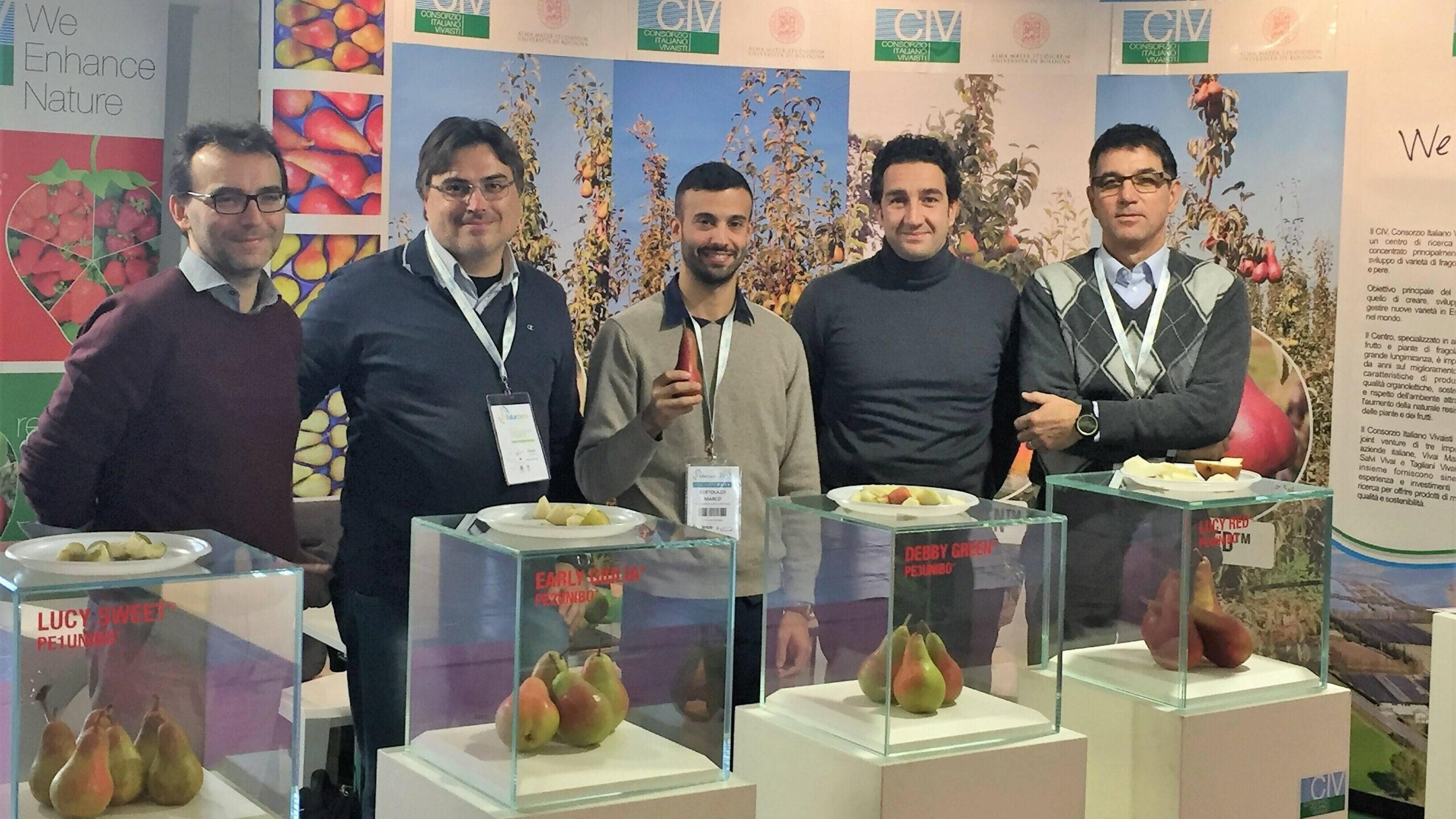 Futurpera 2017 IMG_1314|lucy red 6